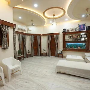 Kapoor Sahab : It's A Away From Home. Homestay