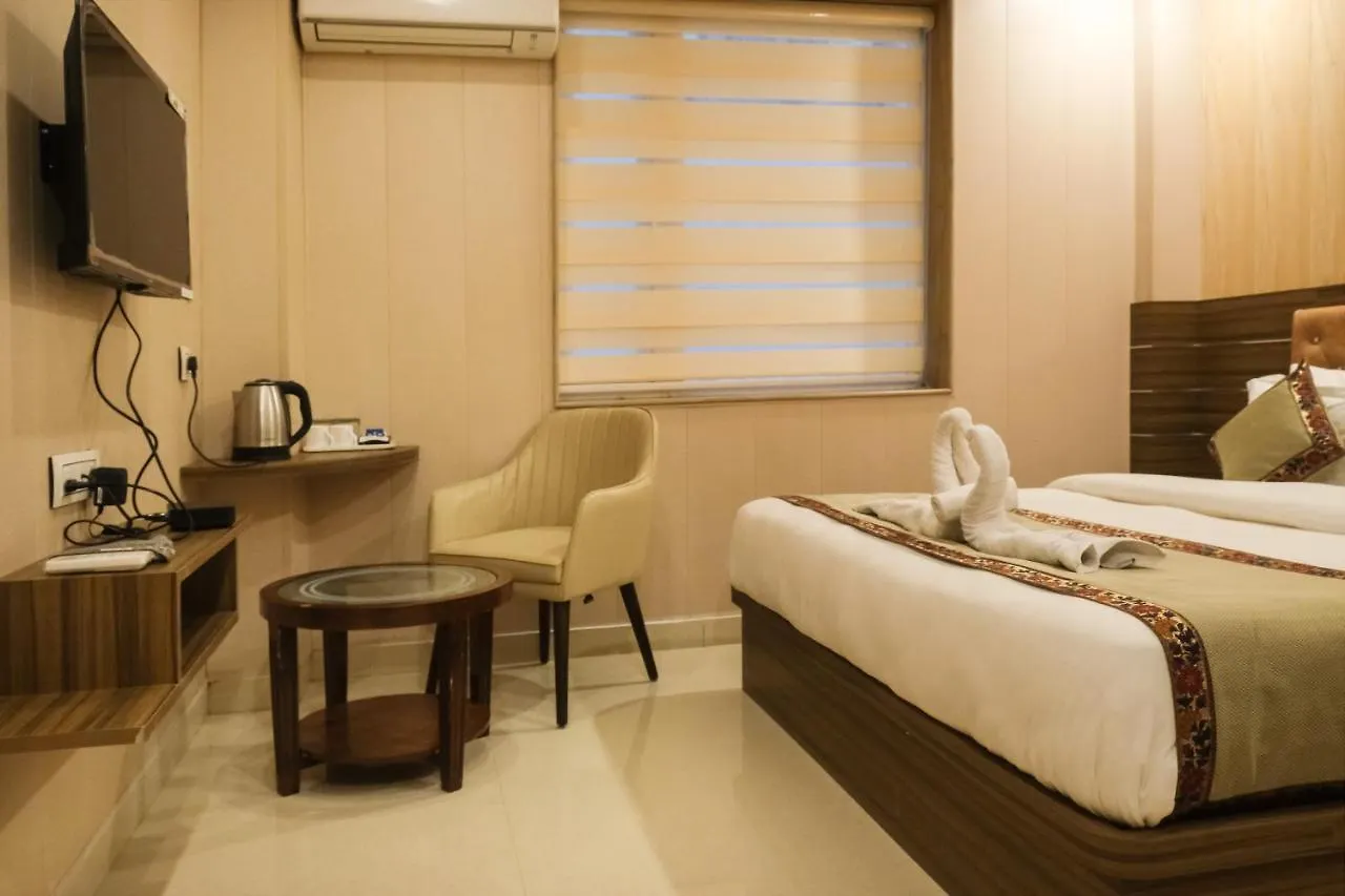 Hotel Sri Balaji Varanasi